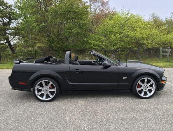 2006 Ford Mustang GT Convertible