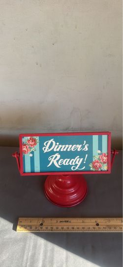 Pioneer woman, double-sided sign
