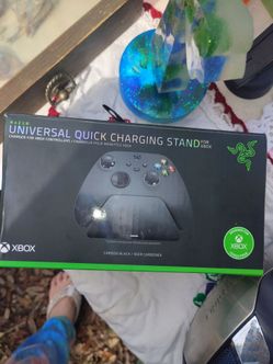 Universal Quick Charging Station for Xbox