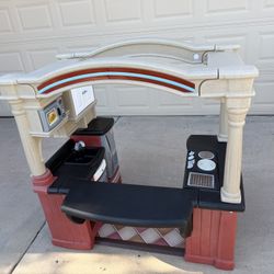 Kids Walk In Kitchen Step 2 