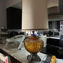 70’s Style Lamp With Shades With Night Light Setting