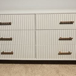 Williams Sonoma Lewis 6-Drawer Dresser (65"), Bone