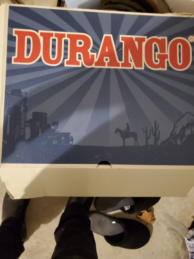 Durango Maverick xp size8.5