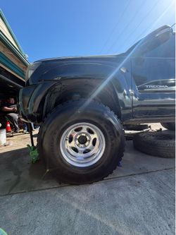 16.5 weld outback’s on 37” tires
