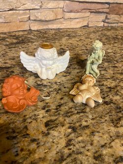 Set of cherub angels