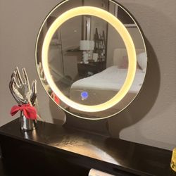 Make Up Vanity With Different Light Shades 