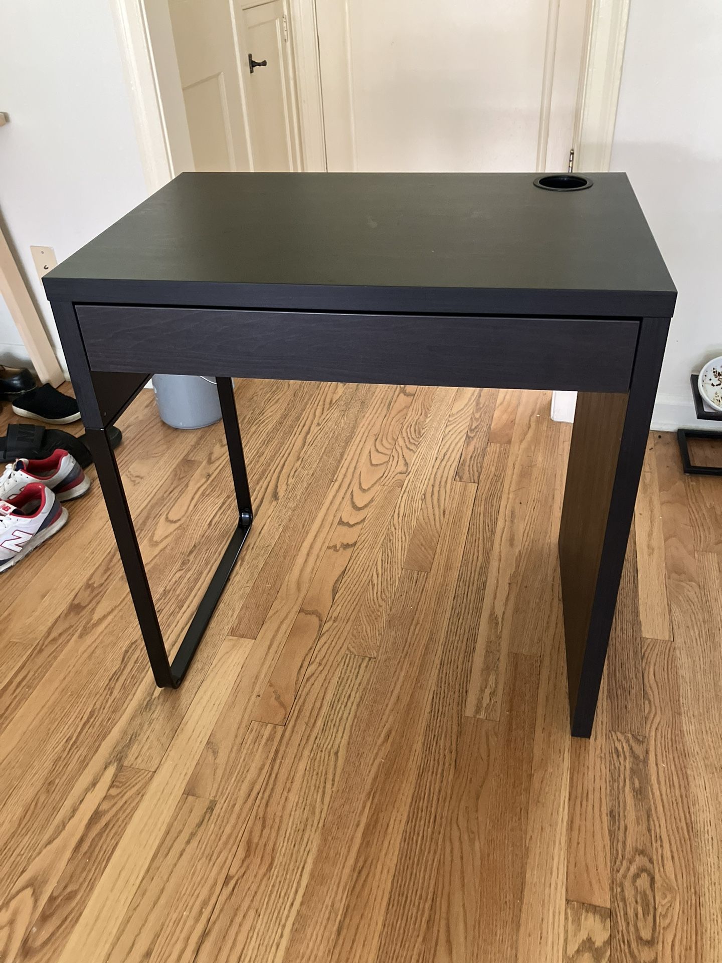 Ikea Black Micke Desk Great Condition