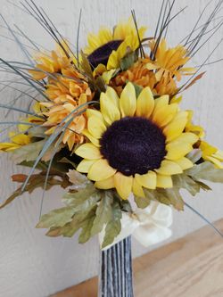 Fake sunflower decor vase $12.50