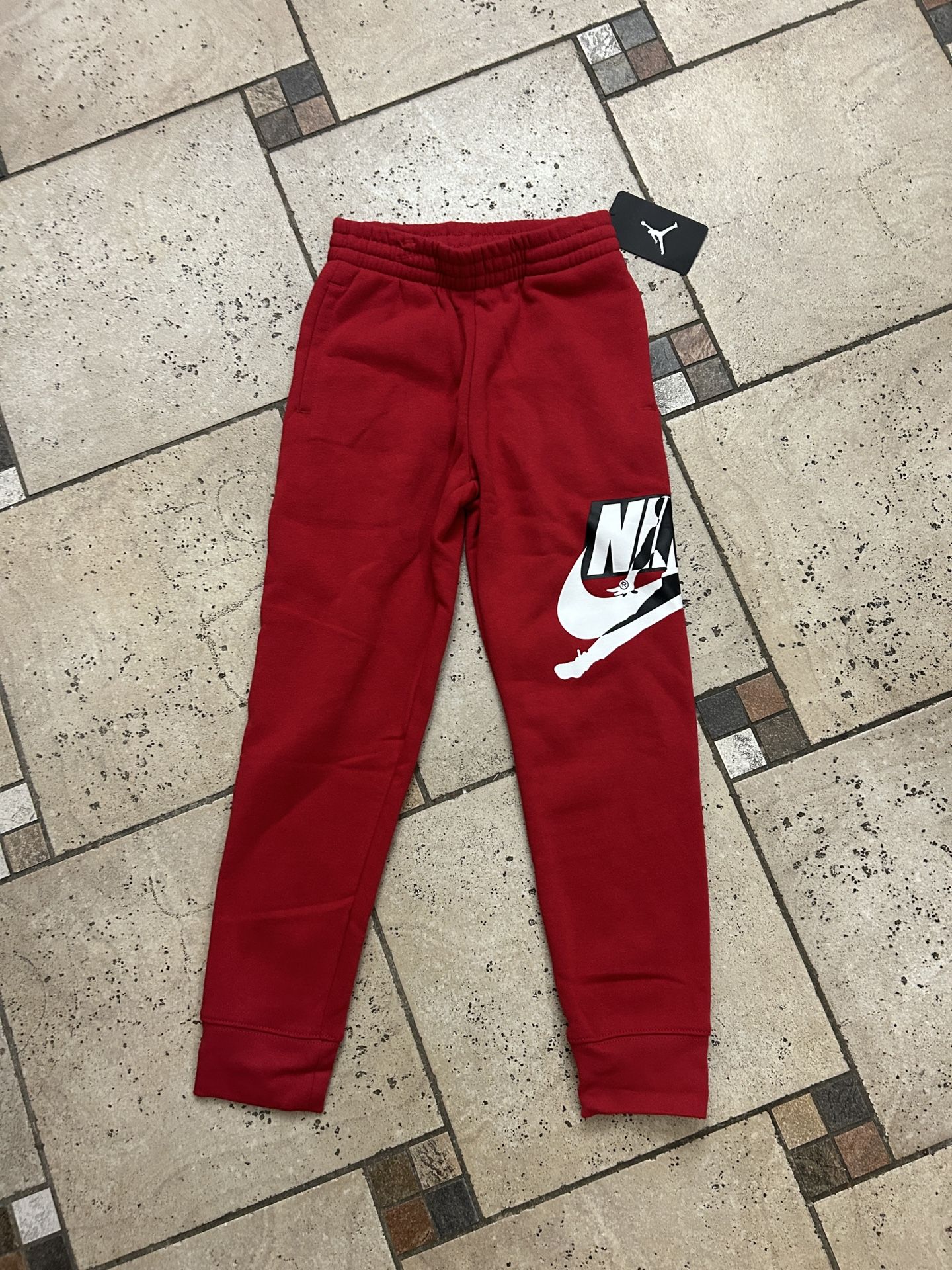 NWT Nike Jordan kids fleece Jogger size S 8/10 yrs