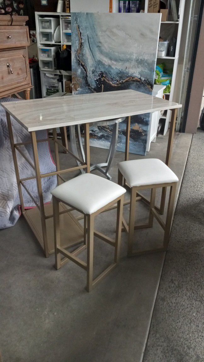 2 Person Table