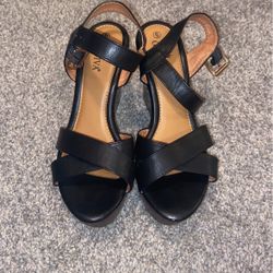 Lady Godiva Black And Brown Wedges