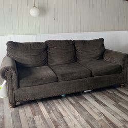 $299 Couch With Pull Out Bed