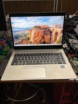 HP elitebook 840 G5 laptop  touchscreen  I5 8250 @ 1.60 GHZ  8GB RAM  256 GB SSD  WINDOWS 10 pro.  NO TRADES.  Pick it up only