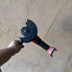 Milwaukee M18 Brushless Grinder