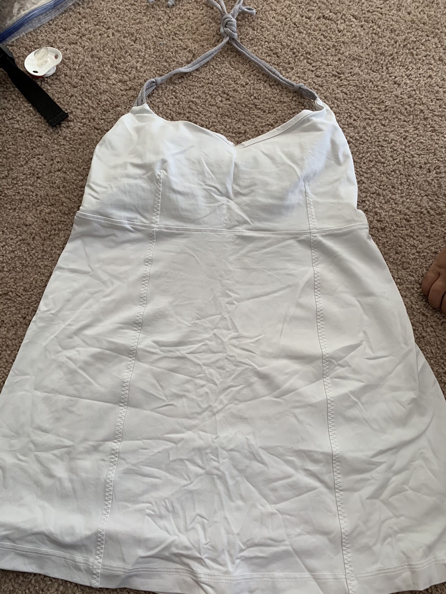Lululemon tank size 10