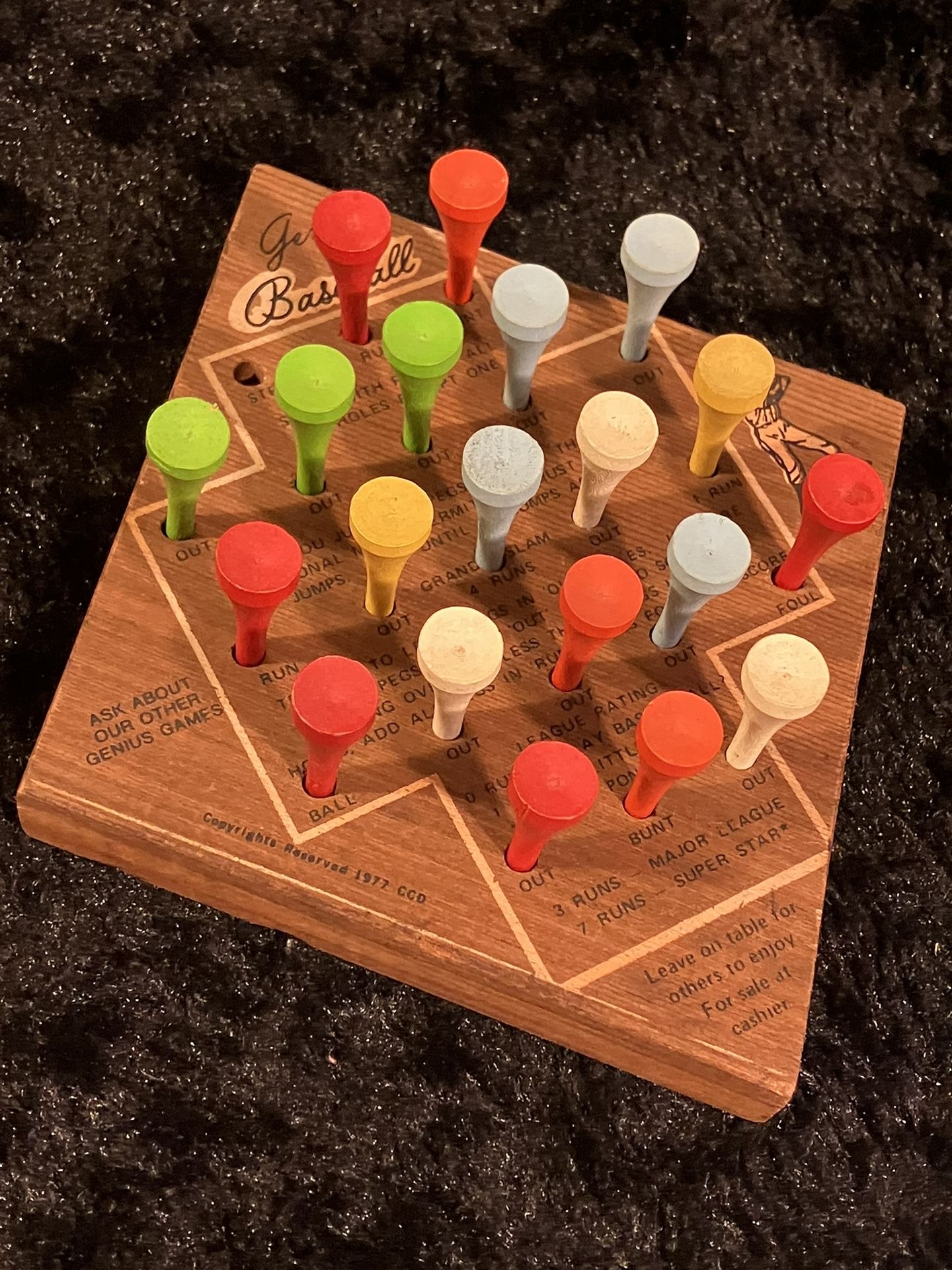 Vintage  1977 Genius Baseball Wood Travel Peg Game