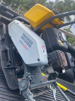 Wacken Nueson 20 Inch Plate Compactor