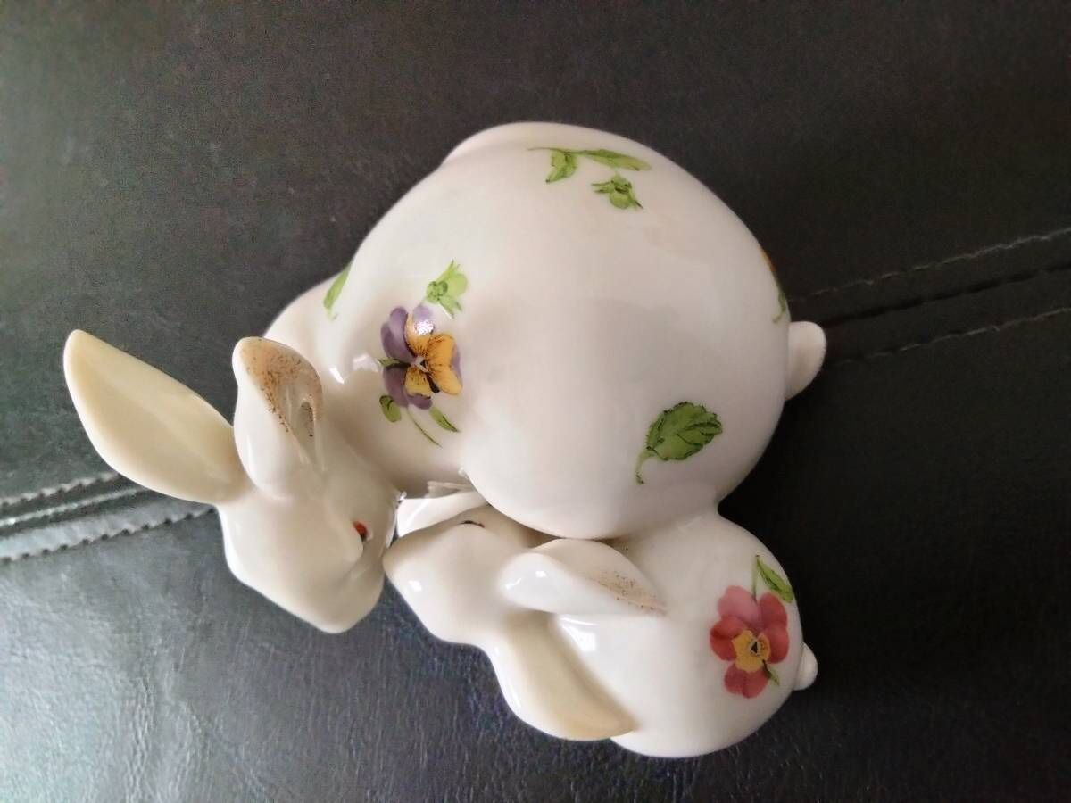 Vintage LENOX Floral Bunny Rabbit Figurine Hand Painted 14K Gold Gilding