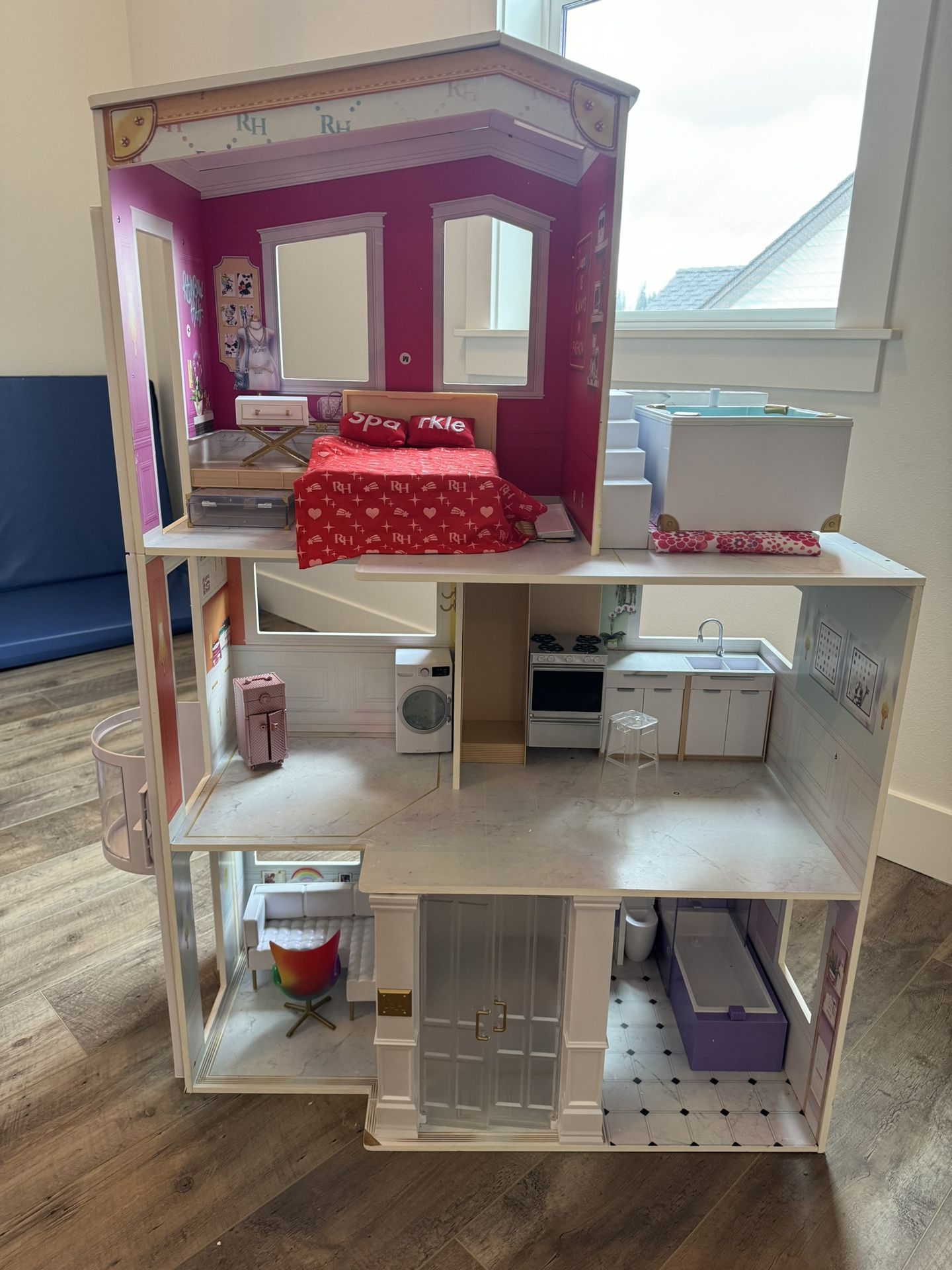 Rainbow High Doll House