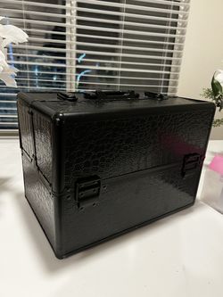 Lash Box , Lash Trays