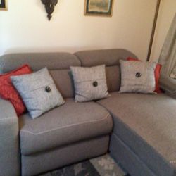 Power Reclining Sofa With Lounge