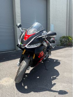 2023 Aprilia RS660