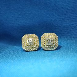 Moissanite 0.69 ctw Square Earring 