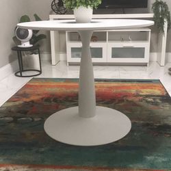 Cambon Pedestal White Round Dining Table