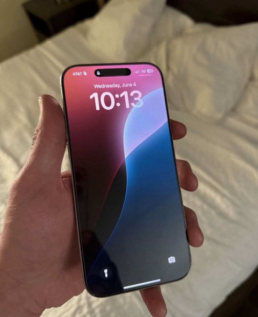 iPhone 16 Pro Max