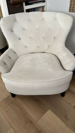Pier 1 chair