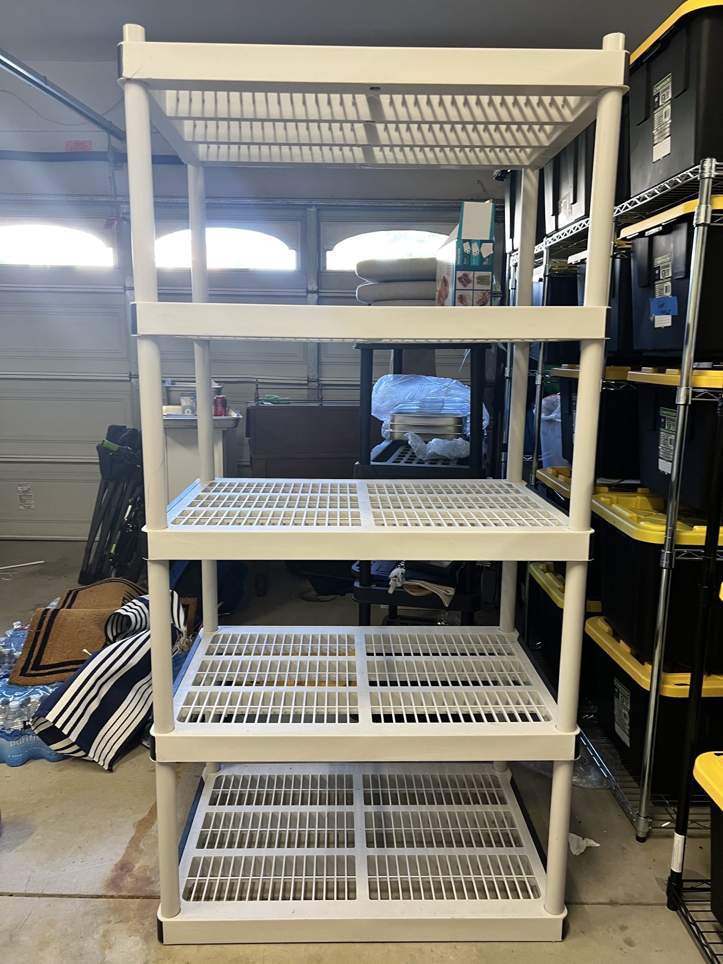 Plastic Shelving