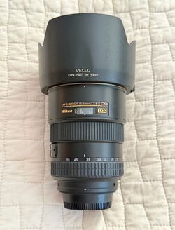 Nikon 17-55mm DX f/2.8