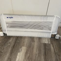 Toddler bed rail
