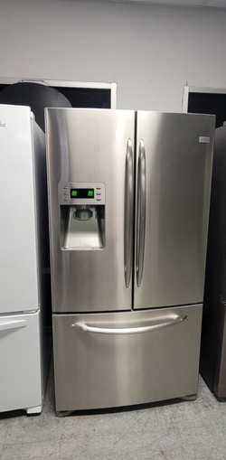 LG French Door Fridge – Stainless, Water & Ice, Bottom Freezer