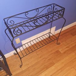 2 tier  iron flower stand