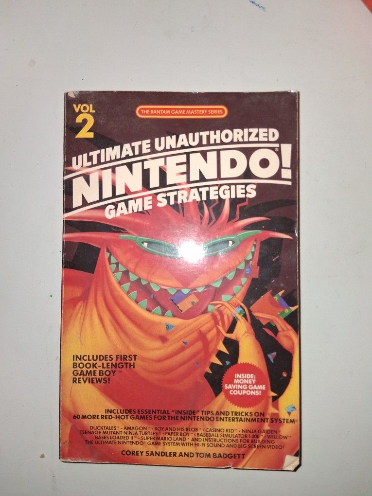 1990 NINTENDO Game Strategy Book