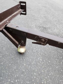 Twin/full size bed frame -adjustable 