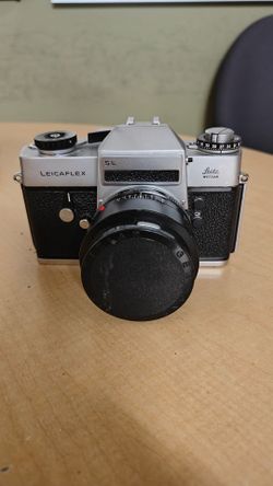 Leicaflex 35mm camera