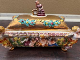 Capodimonte Style Porcelain Lidded Box with Figurines