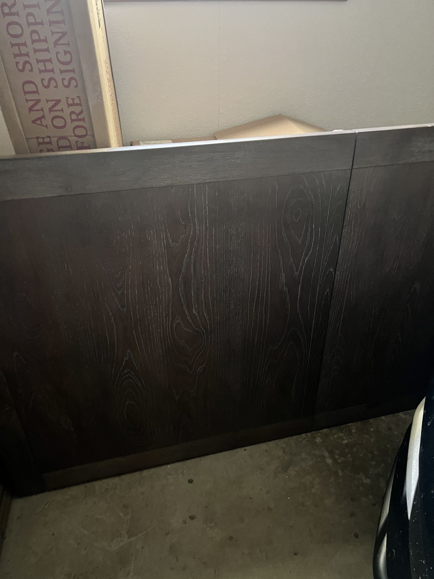 Dinning Room Table