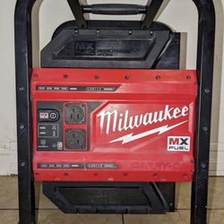 Milwaukee MX Generator