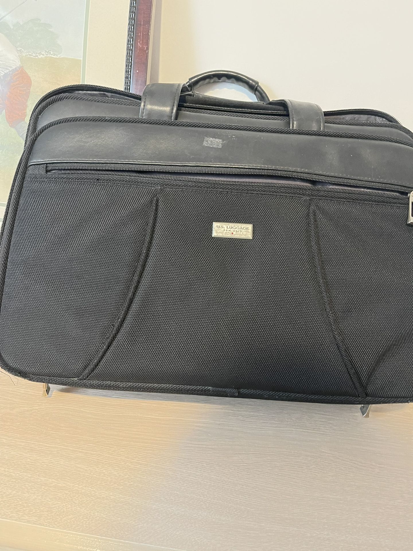 US Luggage Canvas Briefcase Luggage Carry Bag Black.