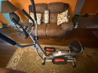 Elliptical Trainer with Seat and Display