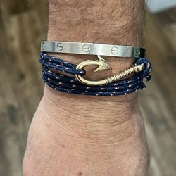 Multicolor Rope With Gold Fishing Hook Detail