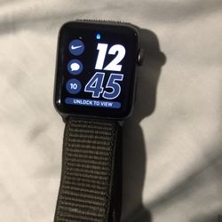 Nike Apple Watch 42mm Series 2 