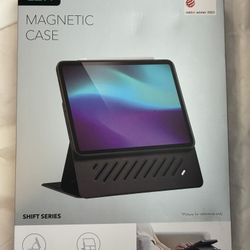 9.7 in iPad Magnetic Case & Movable 