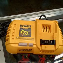 DeWalt New Rapid Charger 