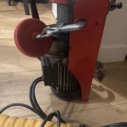 Chicago 220 / 440 Lbs Lift