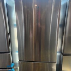 Haier 28 Inch Bottom Freezer Refrigerator 15 Cu Ft 