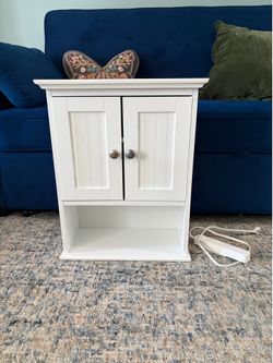 White medicine cabinet